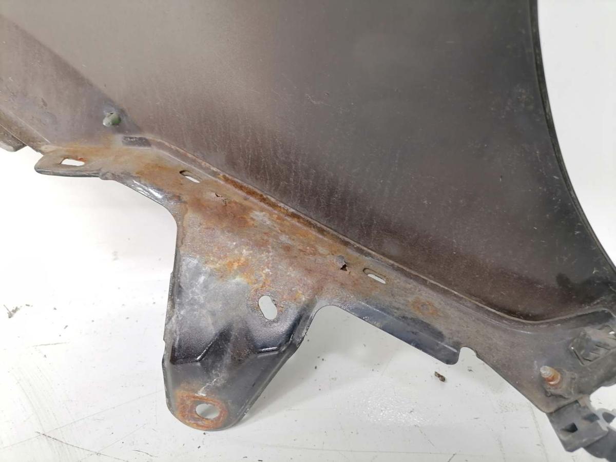 Mitsubishi Outlander 1 original Kotflügel vorn links X42B Black Bj.2005 Mitsubishi Outlander 1 original Kotflügel vorn links X42B Black Bj.2005